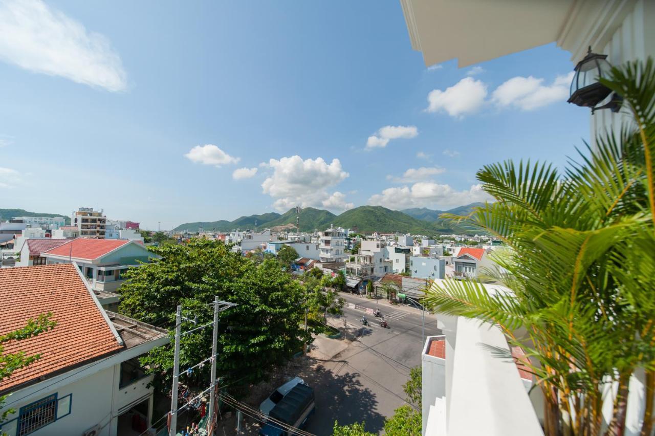 Uy Duong Hotel & Apartment - Nha Trang Eksteriør billede